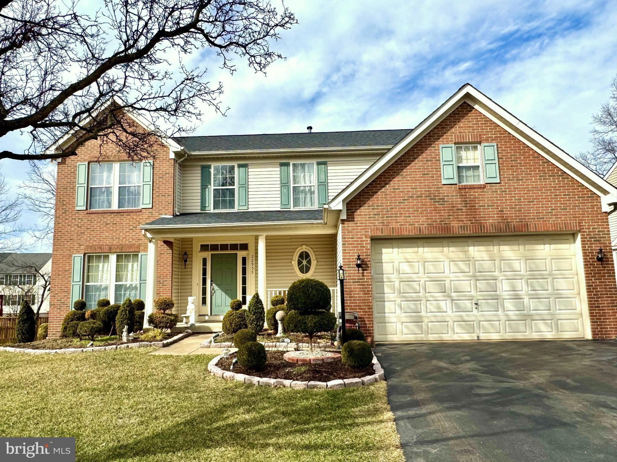 ROCKHILL CENTER ESTATES - Residential