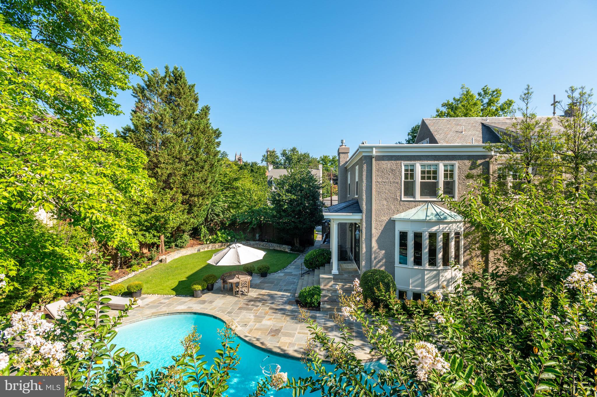 OBSERVATORY CIRCLE - Residential