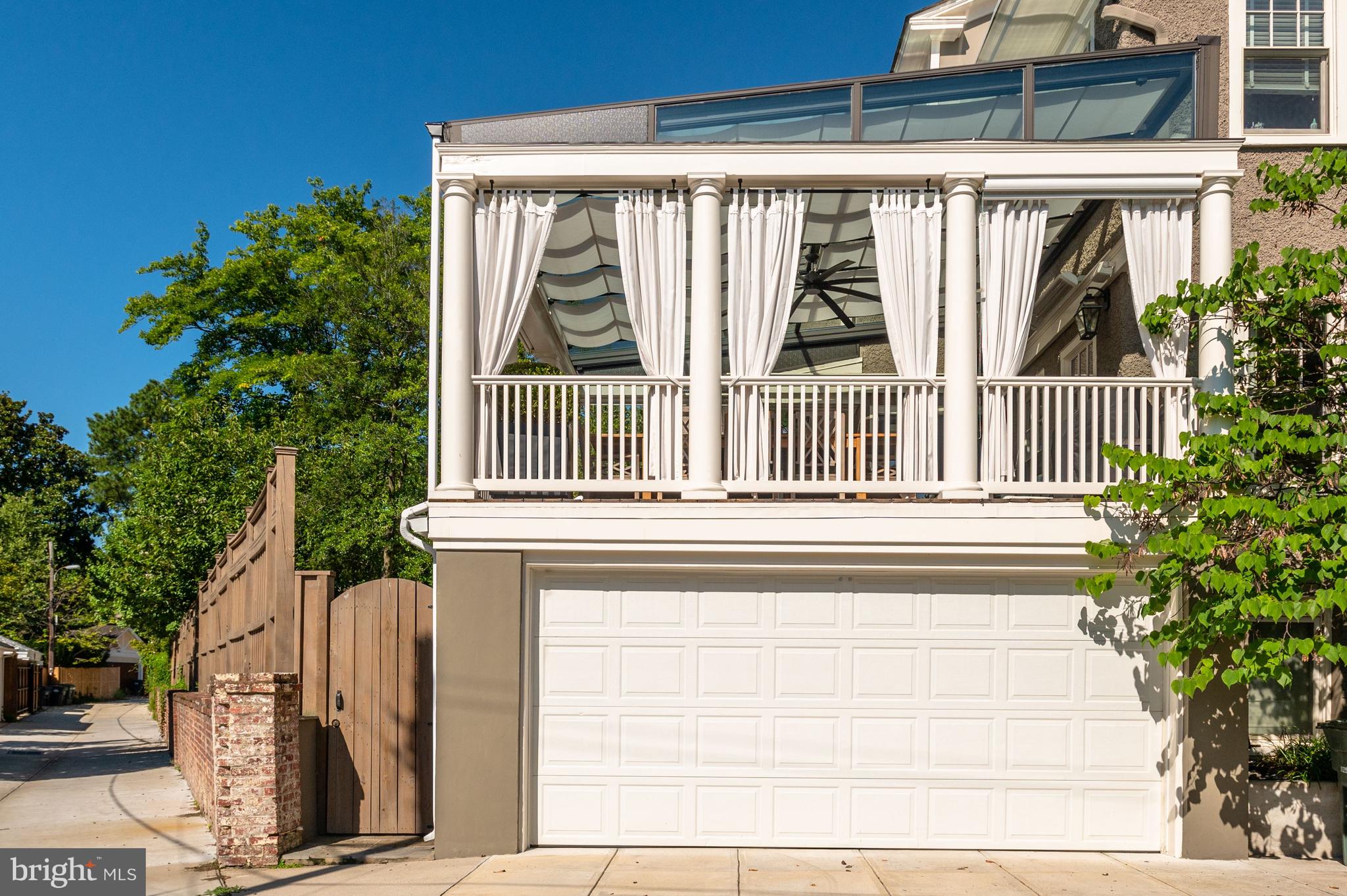 OBSERVATORY CIRCLE - Residential