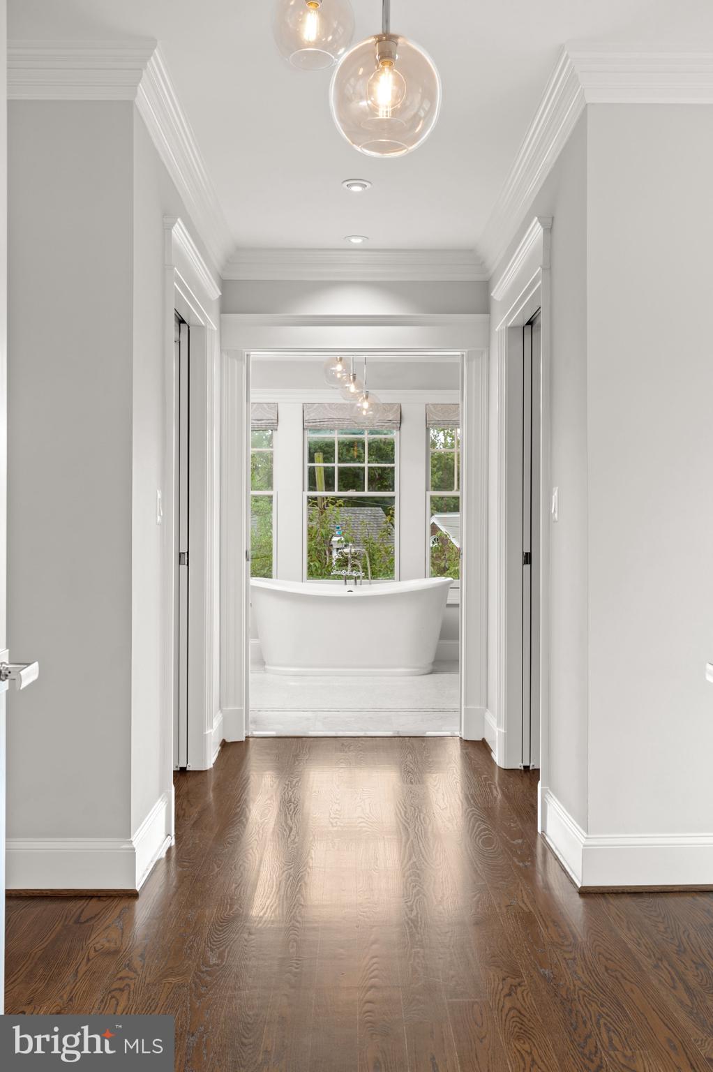OBSERVATORY CIRCLE - Residential