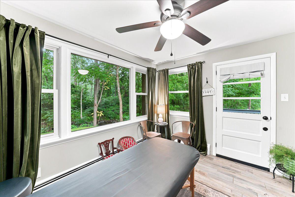 TROOP HILL - Residential