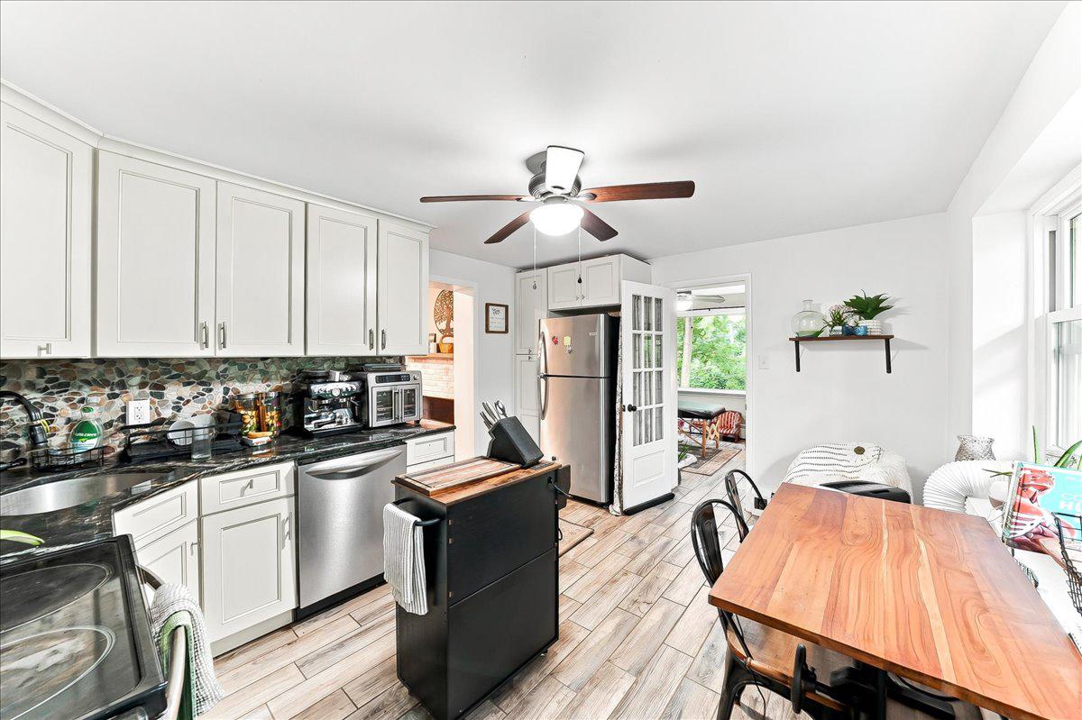 TROOP HILL - Residential