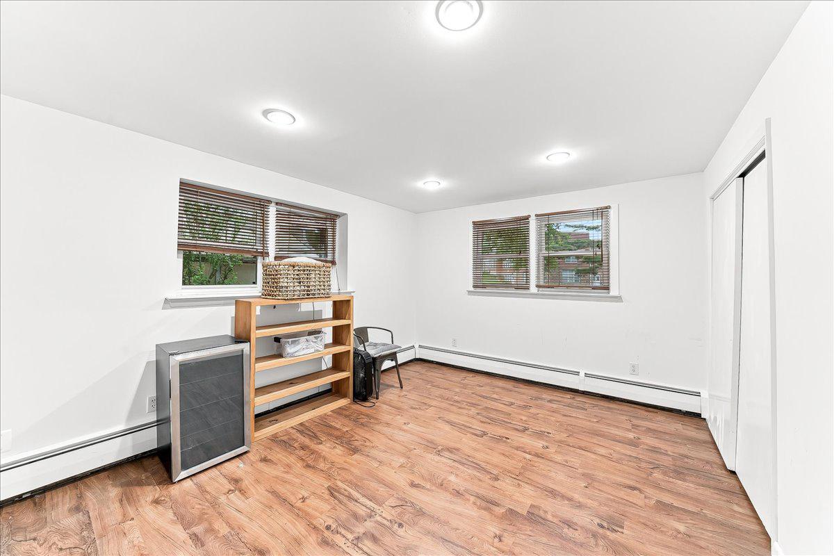 TROOP HILL - Residential