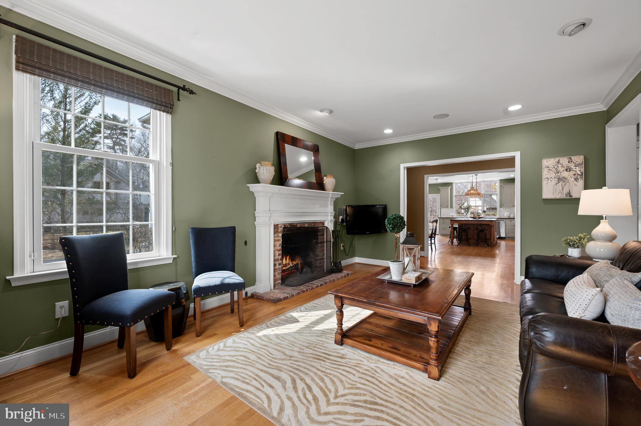 SOUTH WAYNE - Residential