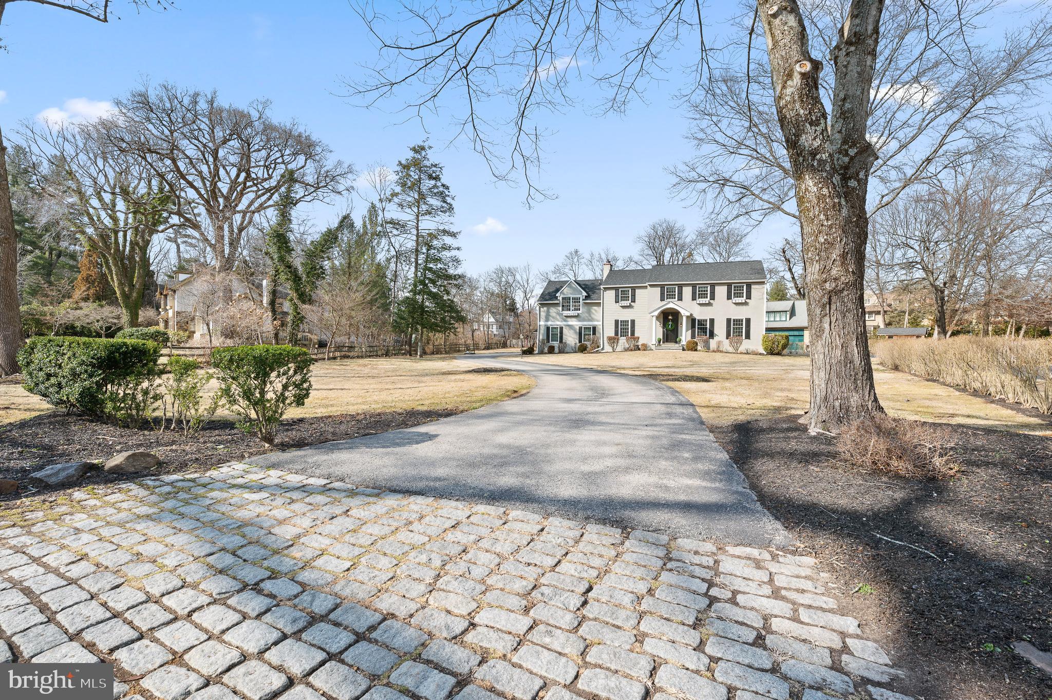 SOUTH WAYNE - Residential