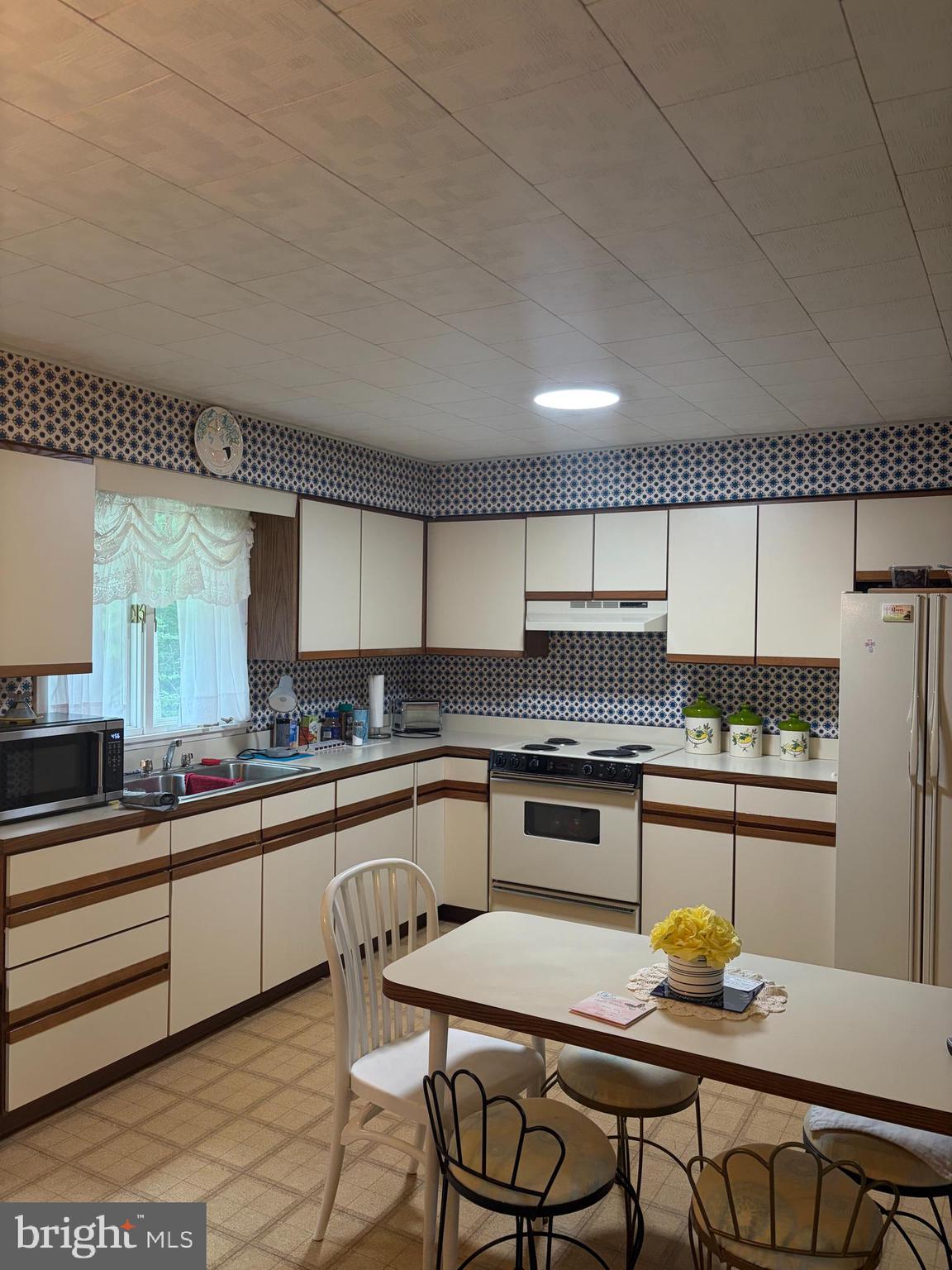 WILLIAMS TOWNSHIP - Residential