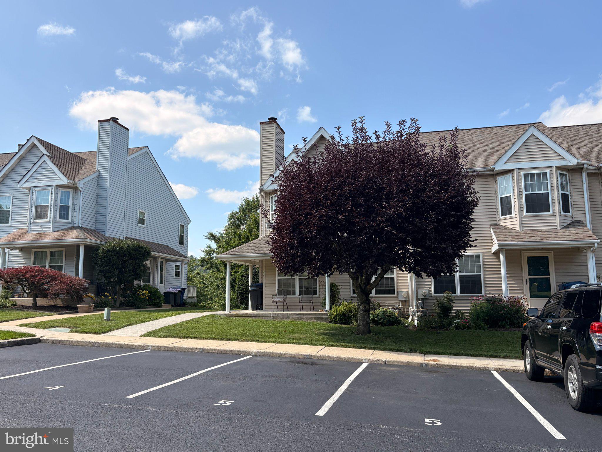 VALLEY CROSSING - Residential
