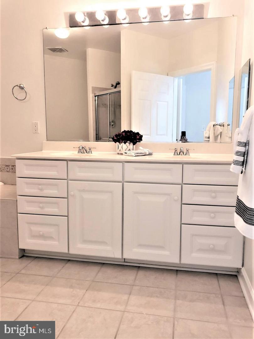 K HOVNANIAN FOUR SEASONS - Residential