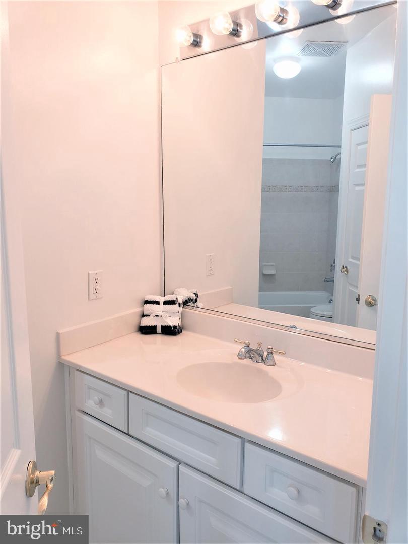 K HOVNANIAN FOUR SEASONS - Residential