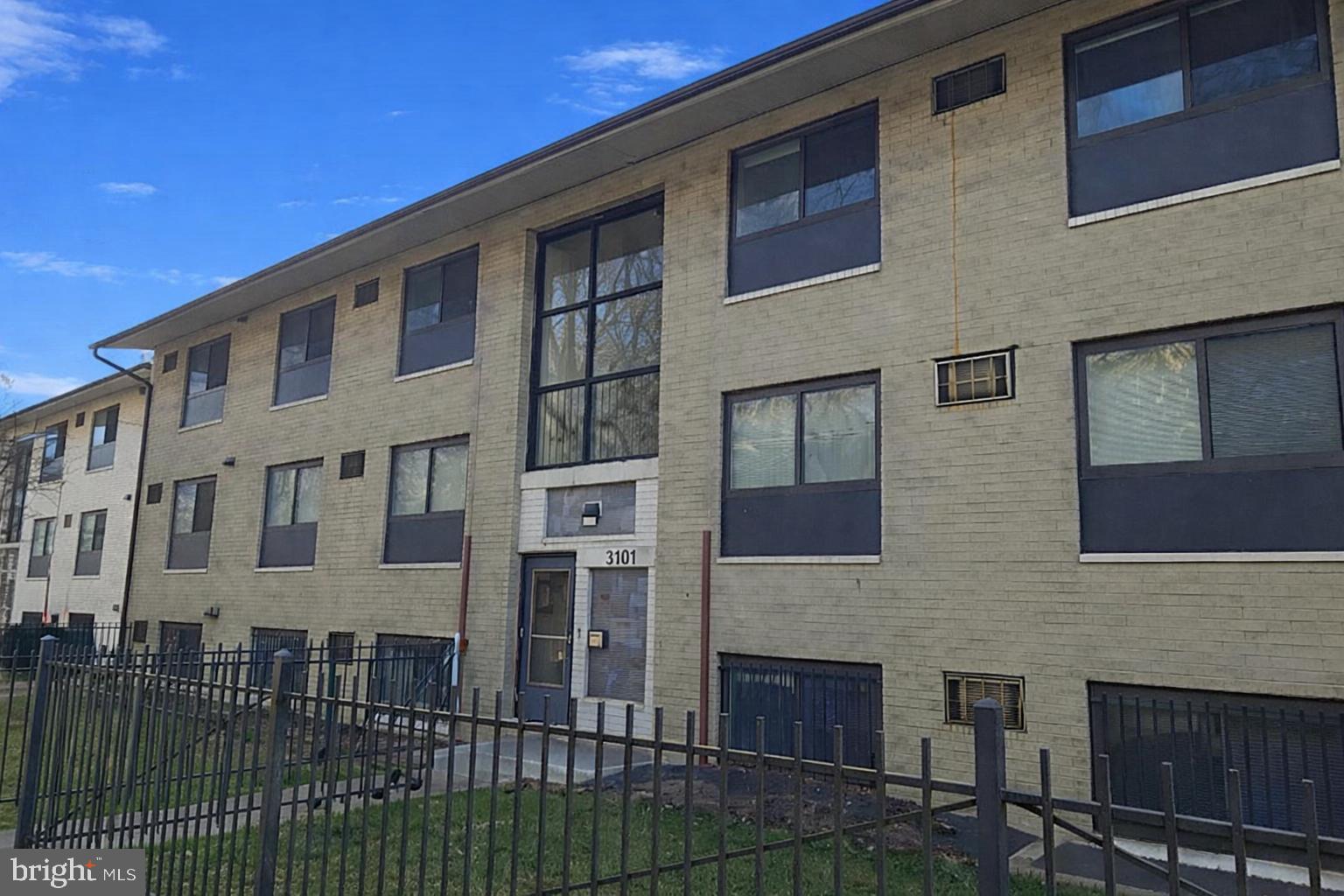 RANDLE HEIGHTS - Residential