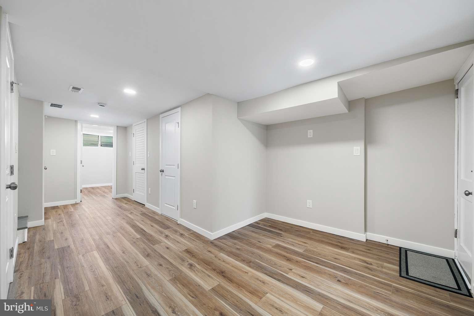 OLNEY - Residential