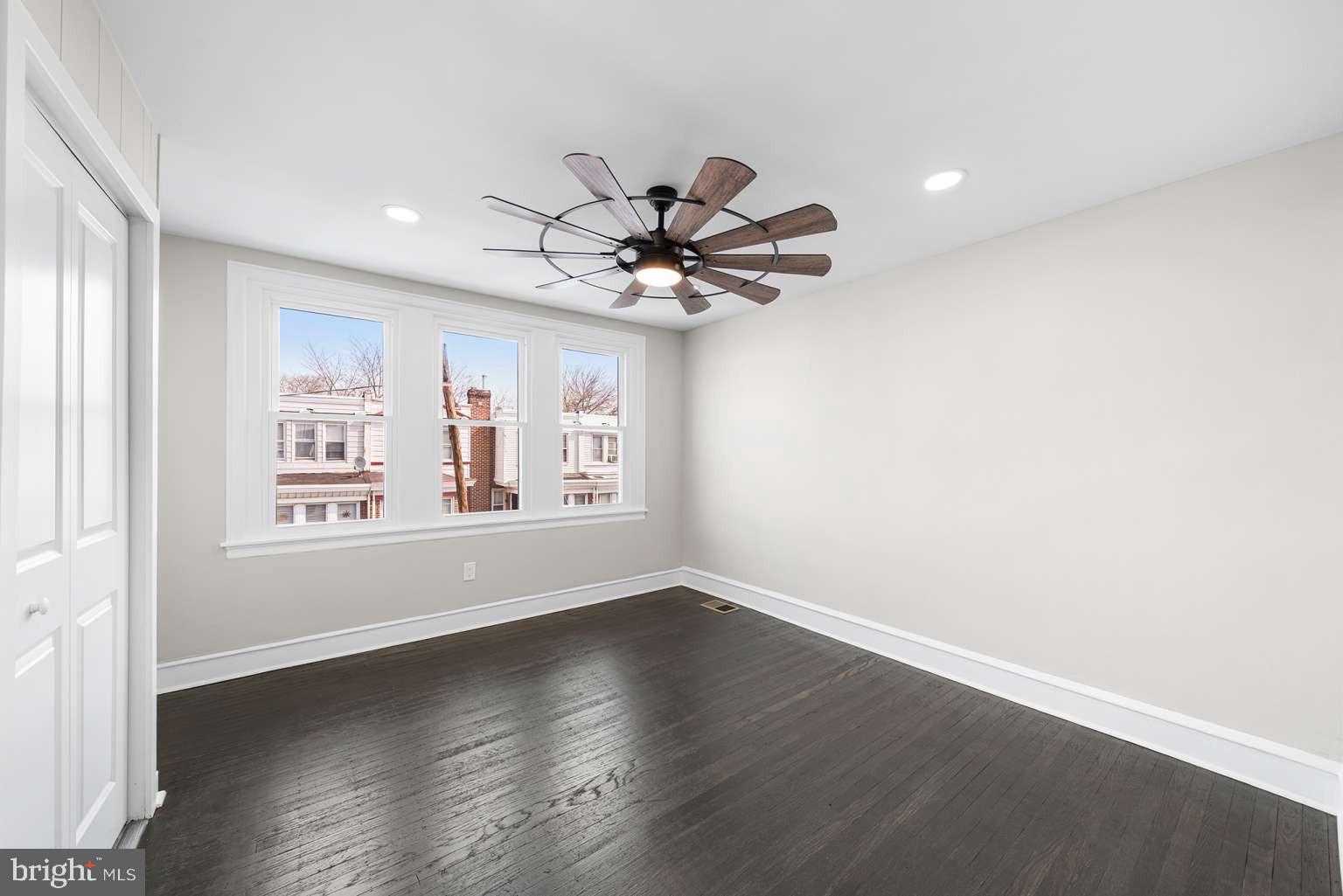 OLNEY - Residential