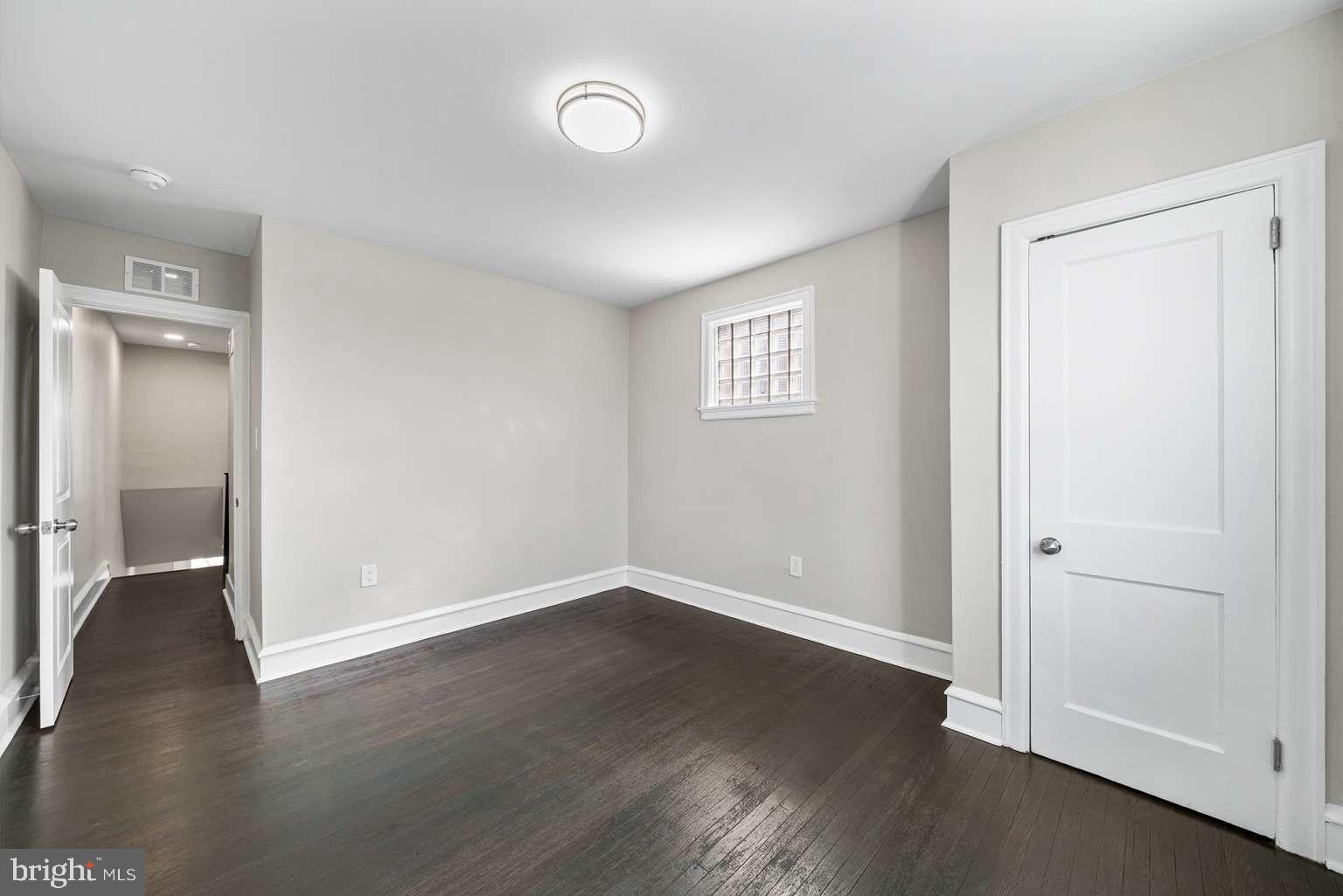 OLNEY - Residential