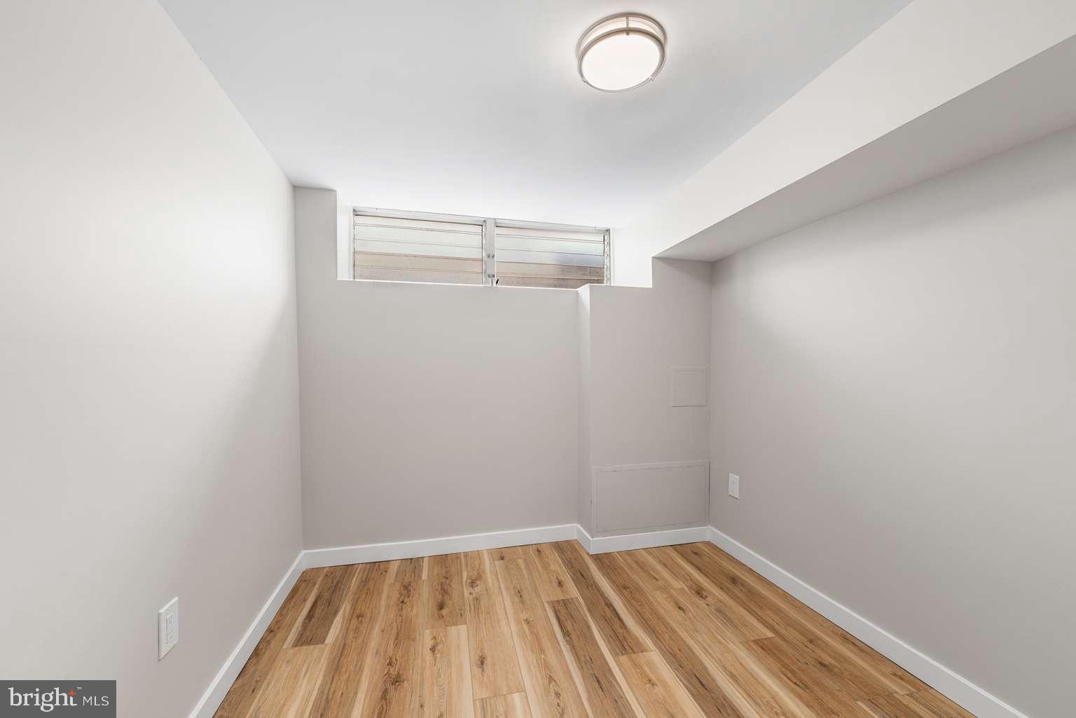OLNEY - Residential