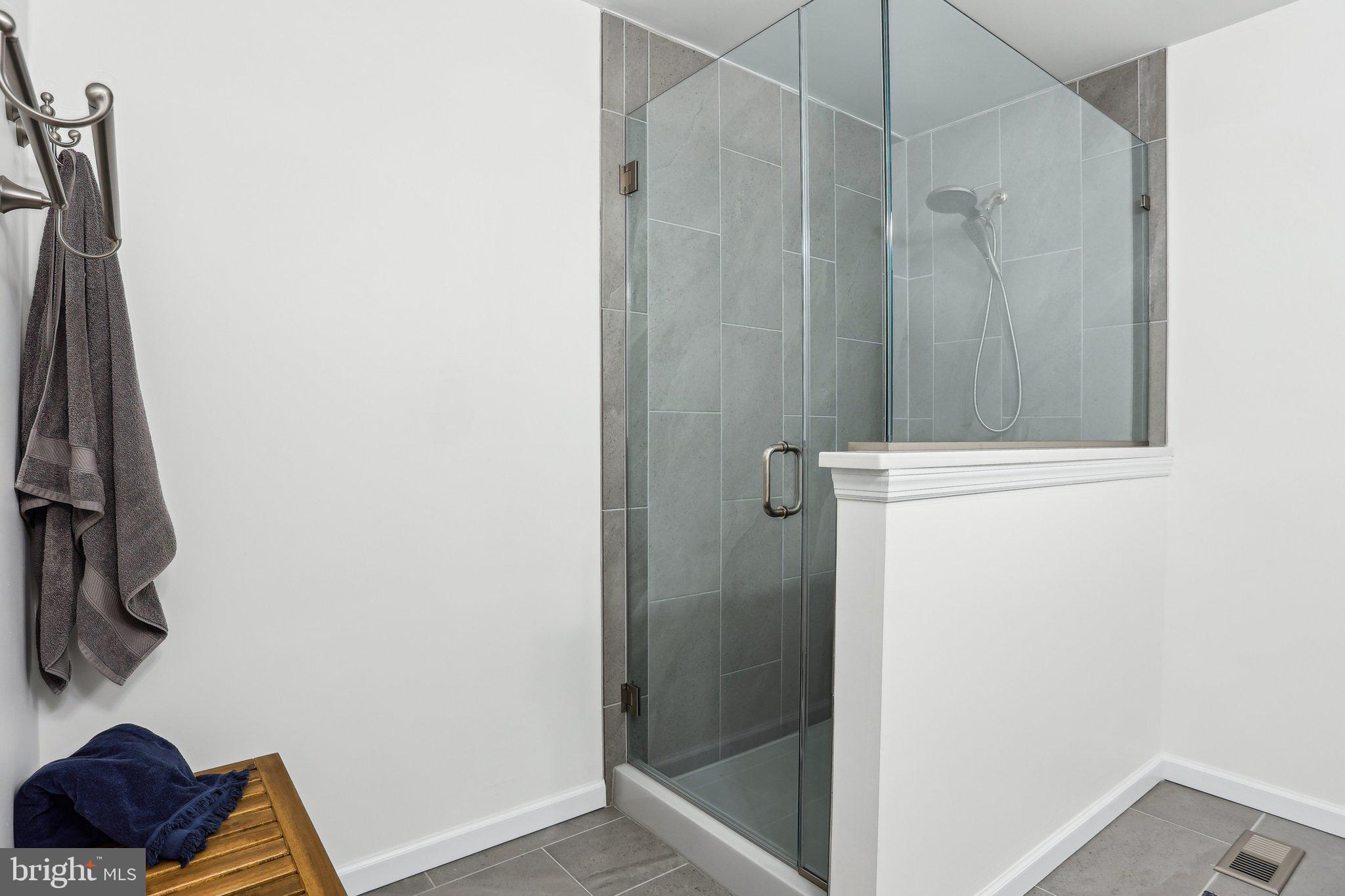 PROVIDENCE VIEW - Residential