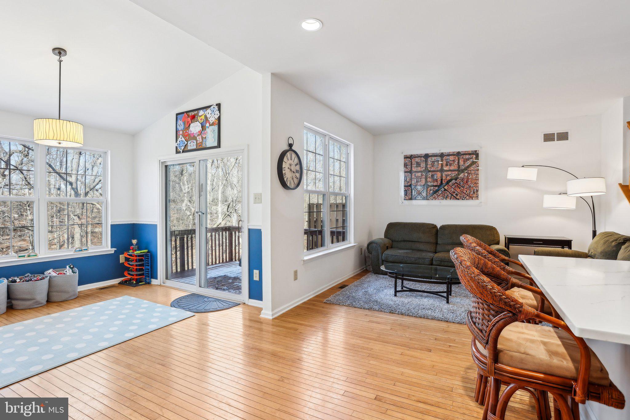 PROVIDENCE VIEW - Residential