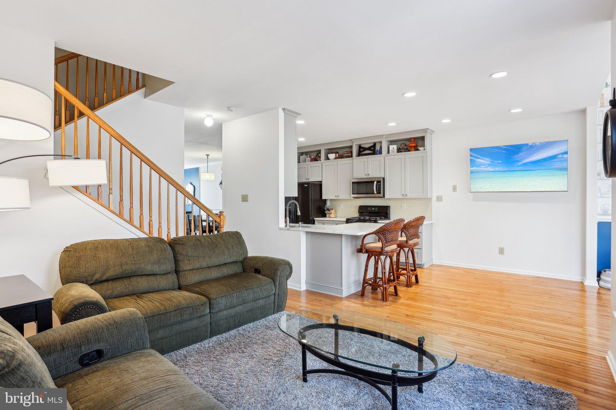 PROVIDENCE VIEW - Residential
