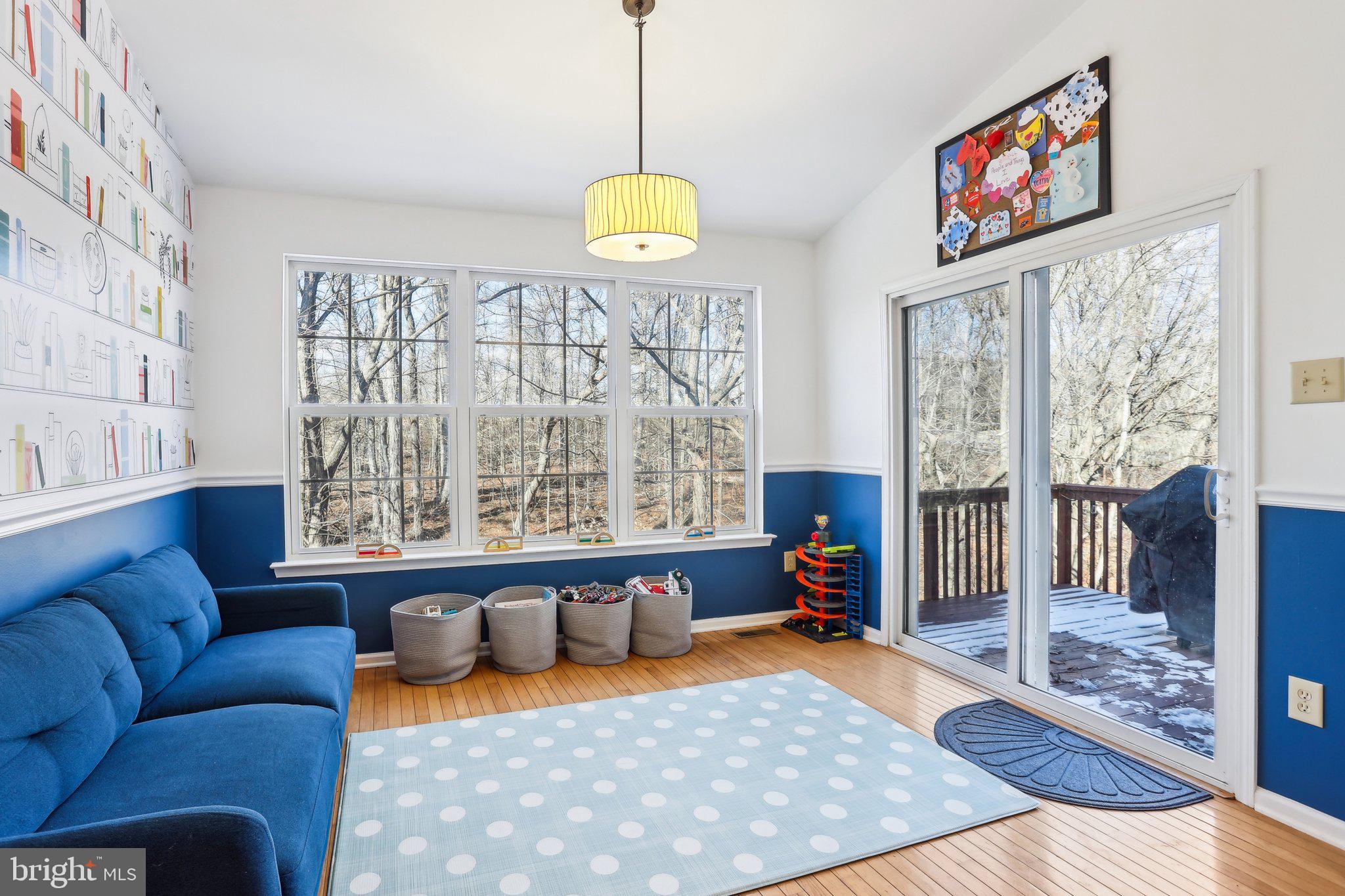 PROVIDENCE VIEW - Residential
