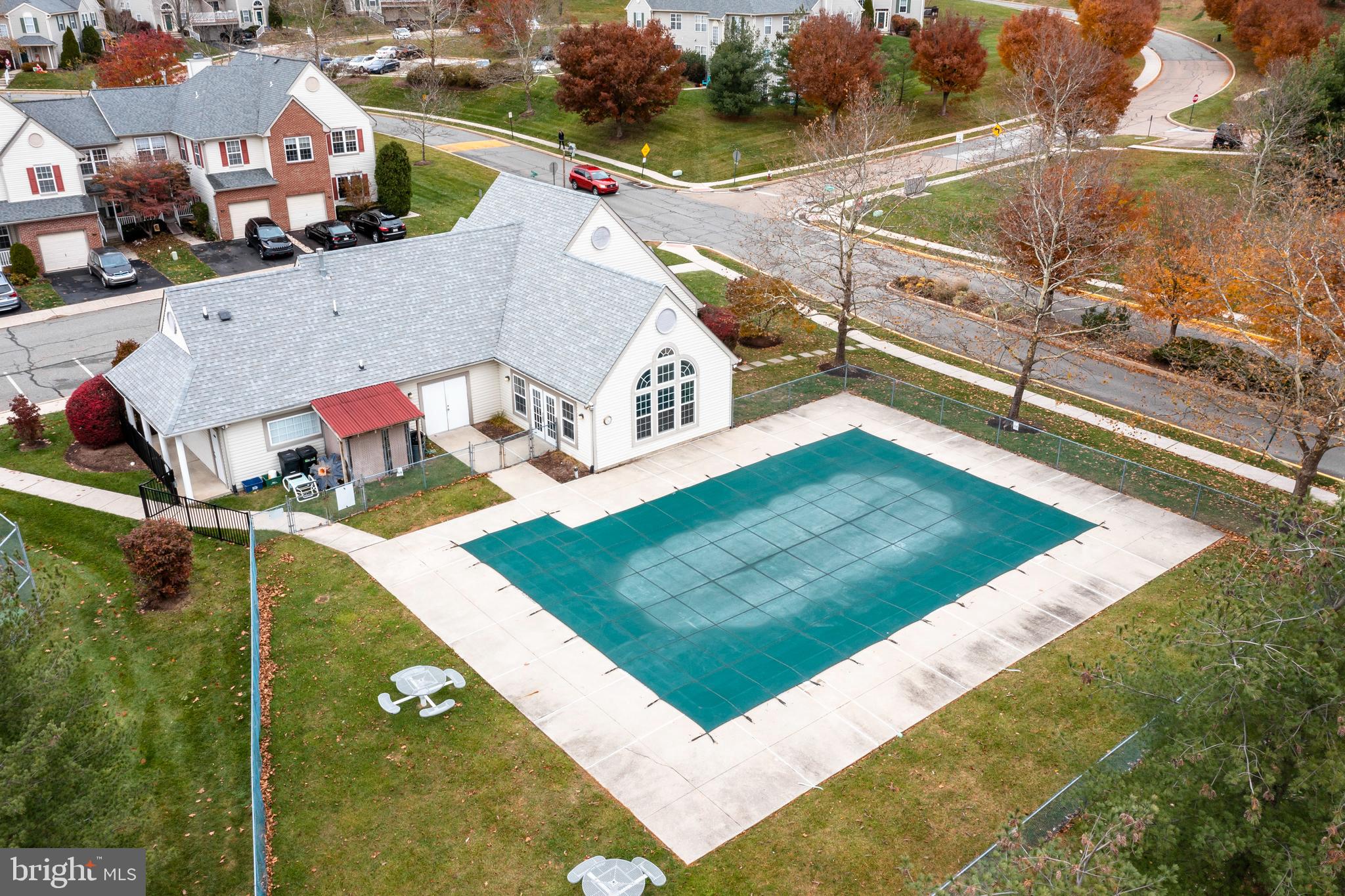 PROVIDENCE VIEW - Residential