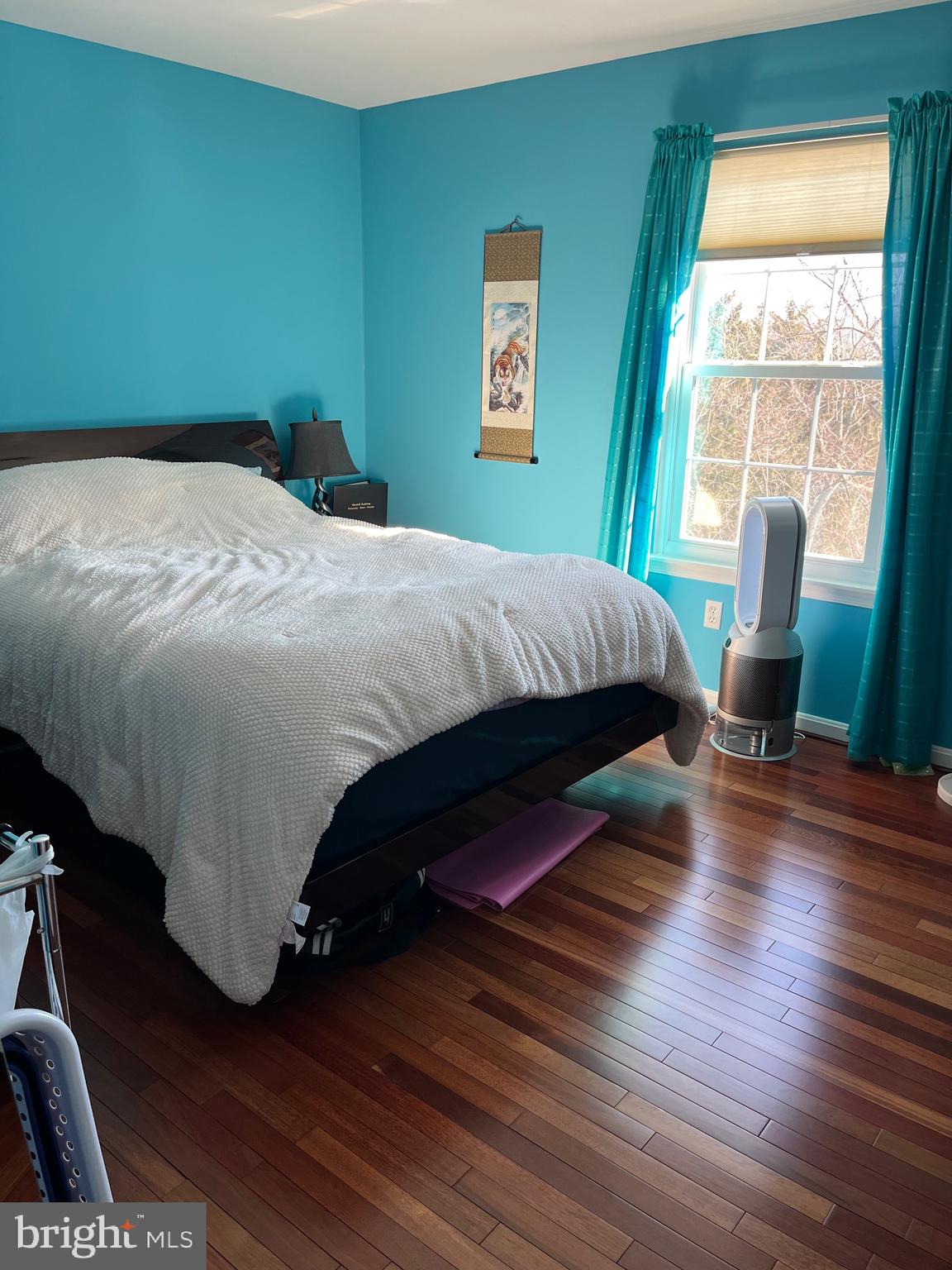 WARREN WAY - Residential
