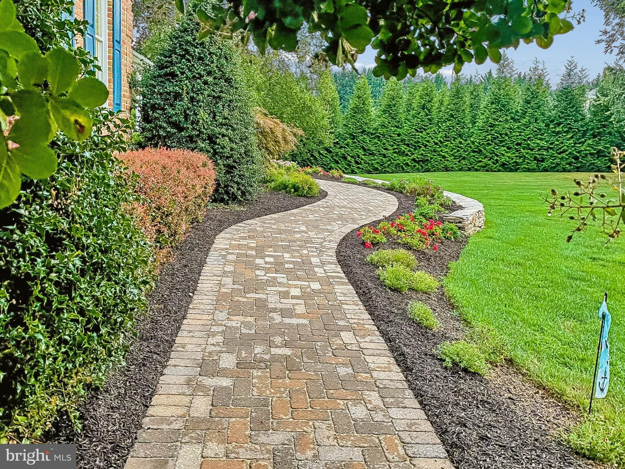 LITTLE CALEDONIA - Residential