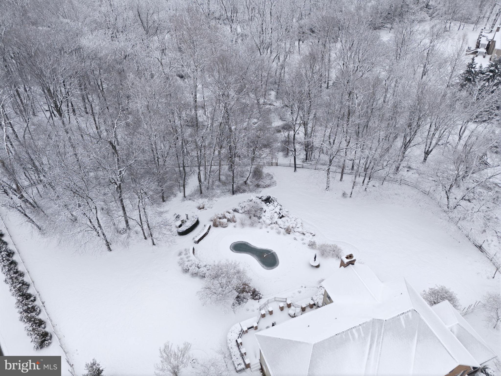 LITTLE CALEDONIA - Residential