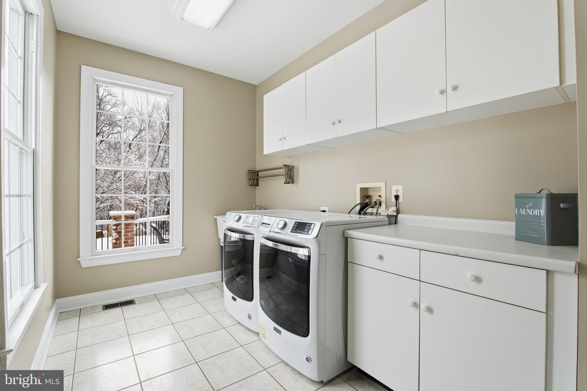 LITTLE CALEDONIA - Residential