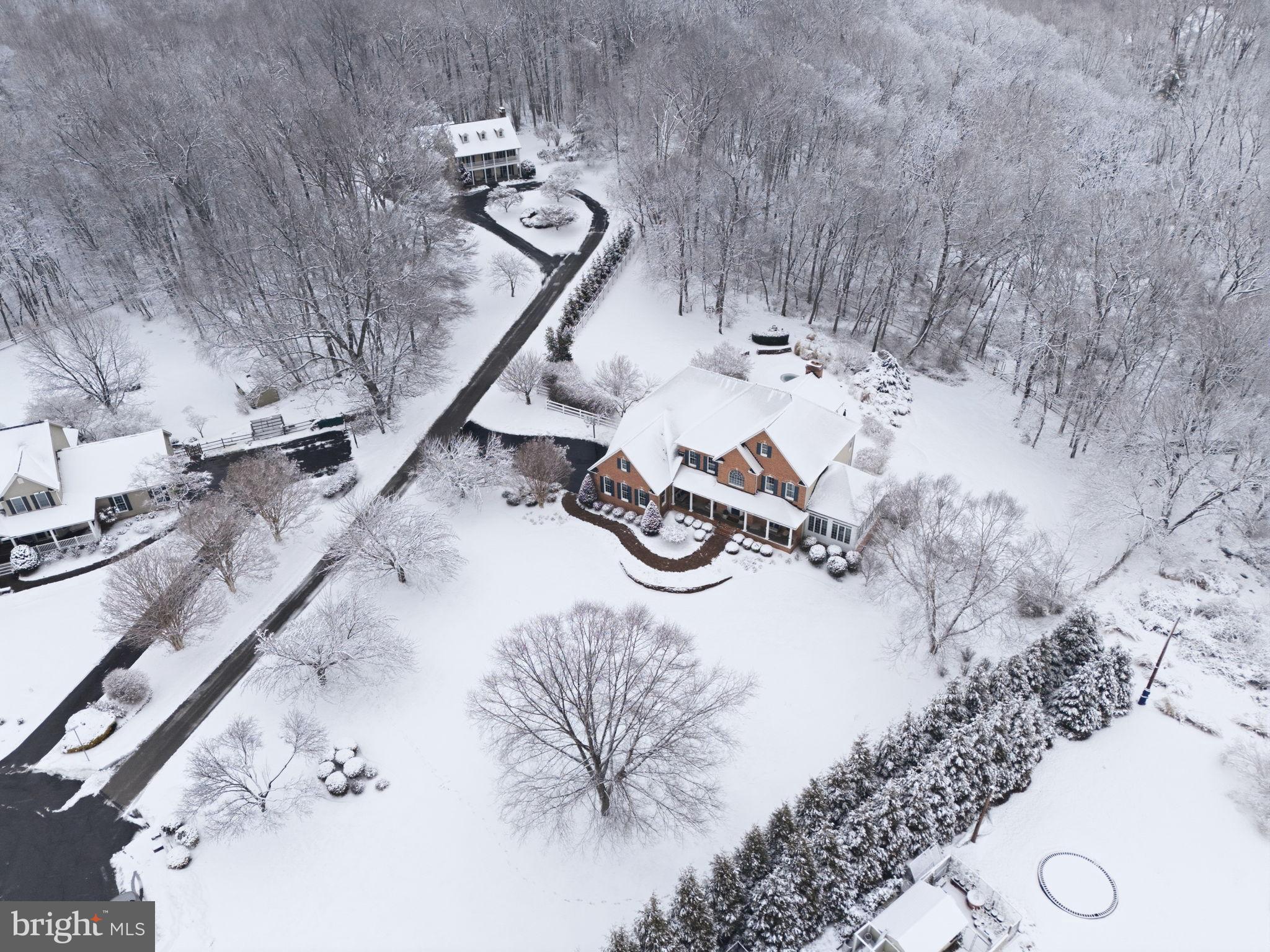 LITTLE CALEDONIA - Residential