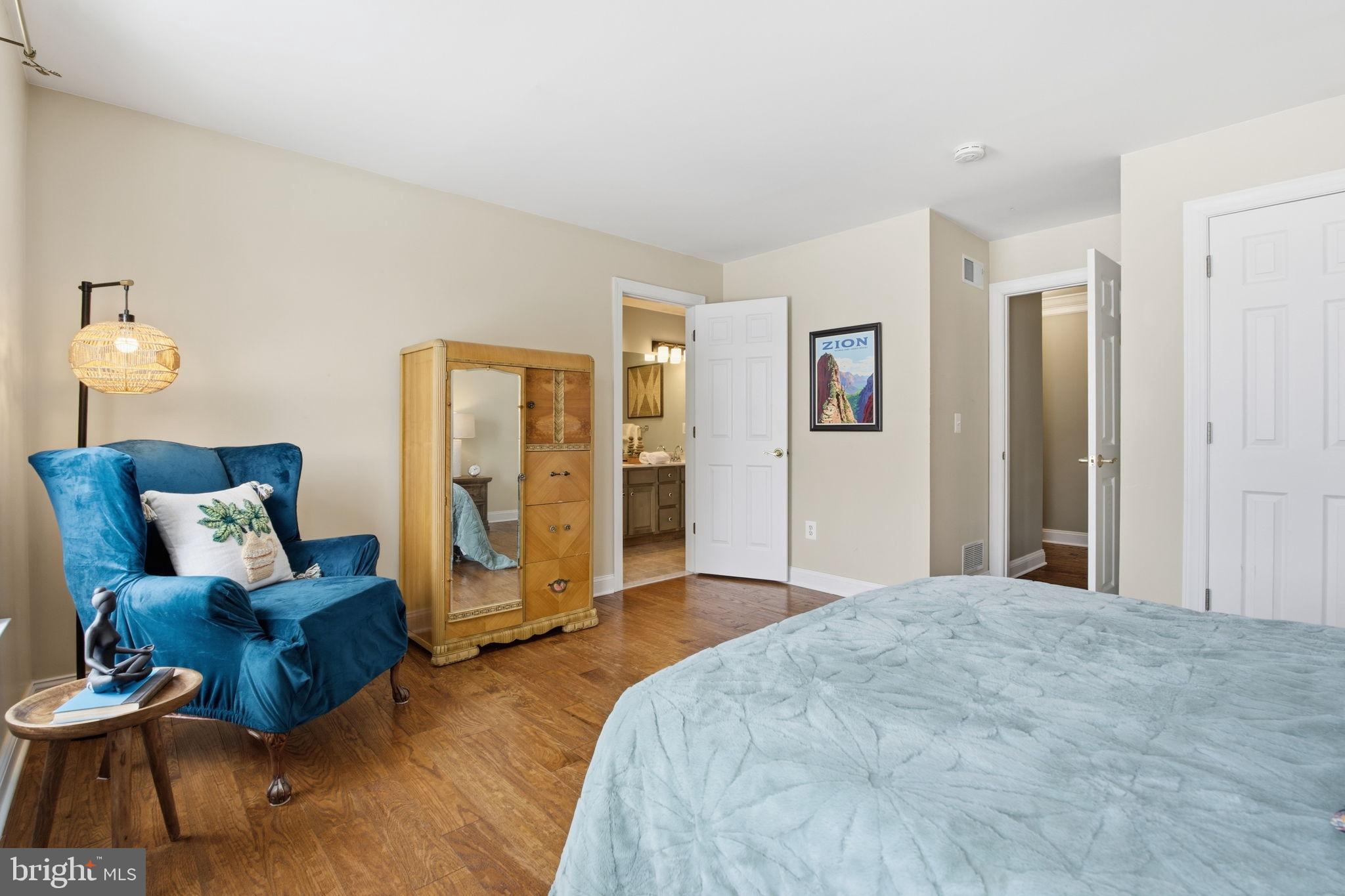 LITTLE CALEDONIA - Residential