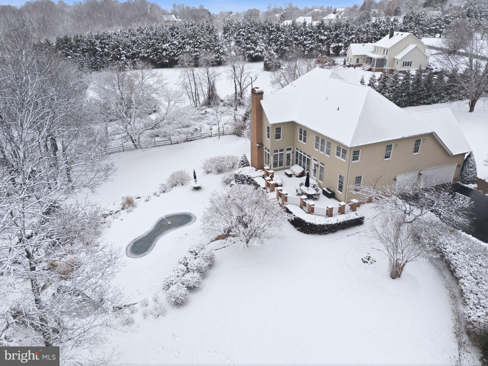 LITTLE CALEDONIA - Residential