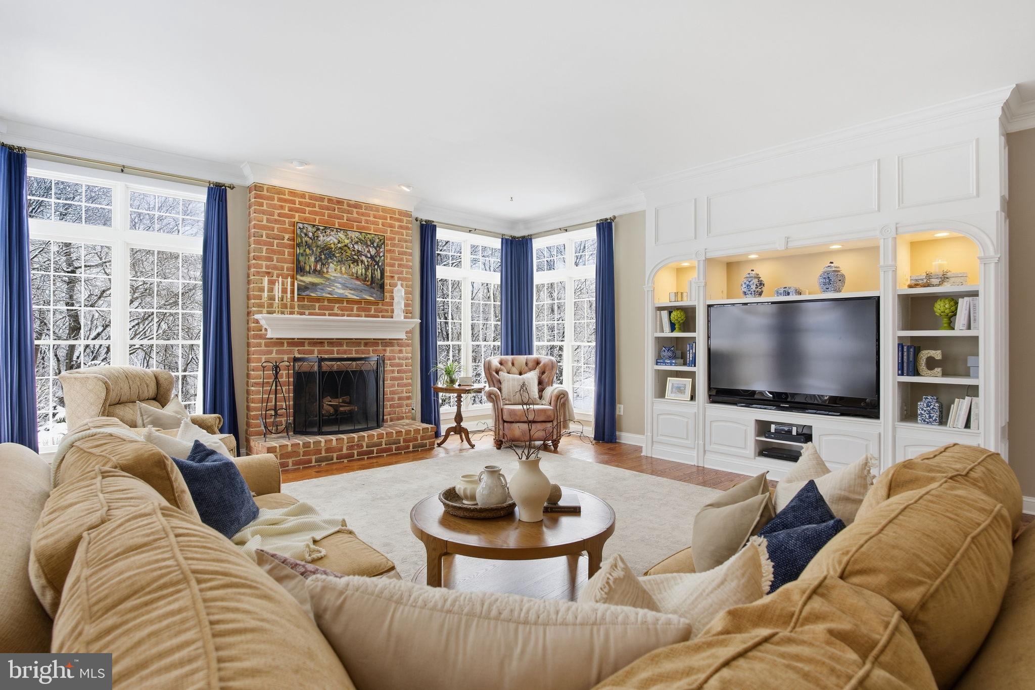 LITTLE CALEDONIA - Residential