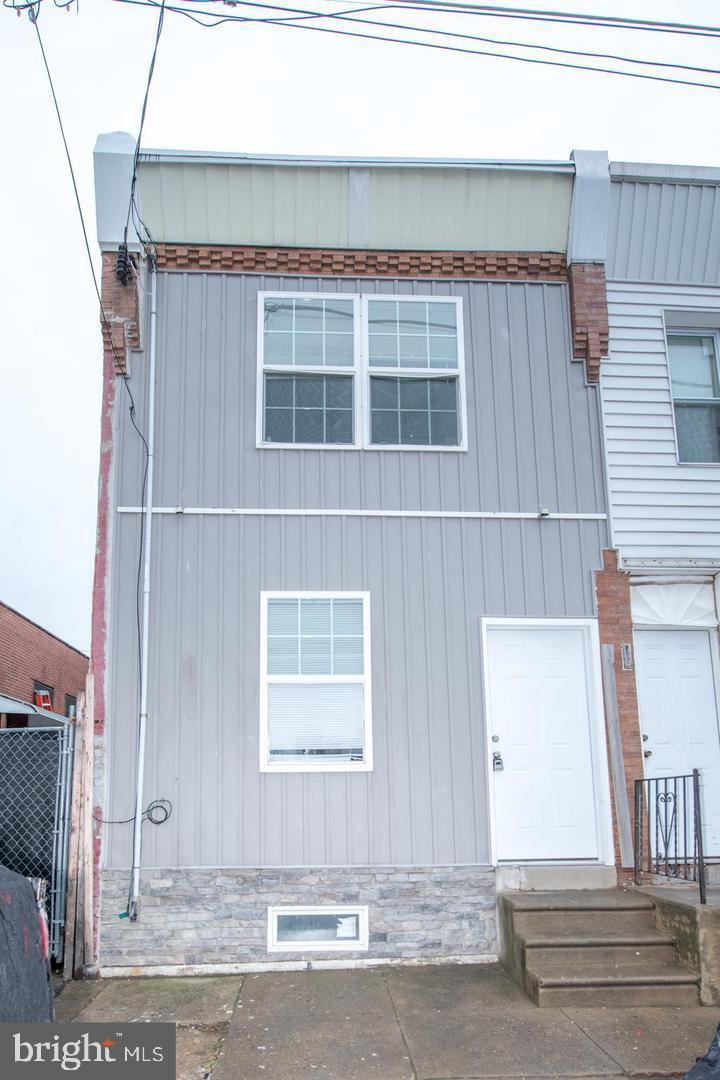 PORT RICHMOND - Residential