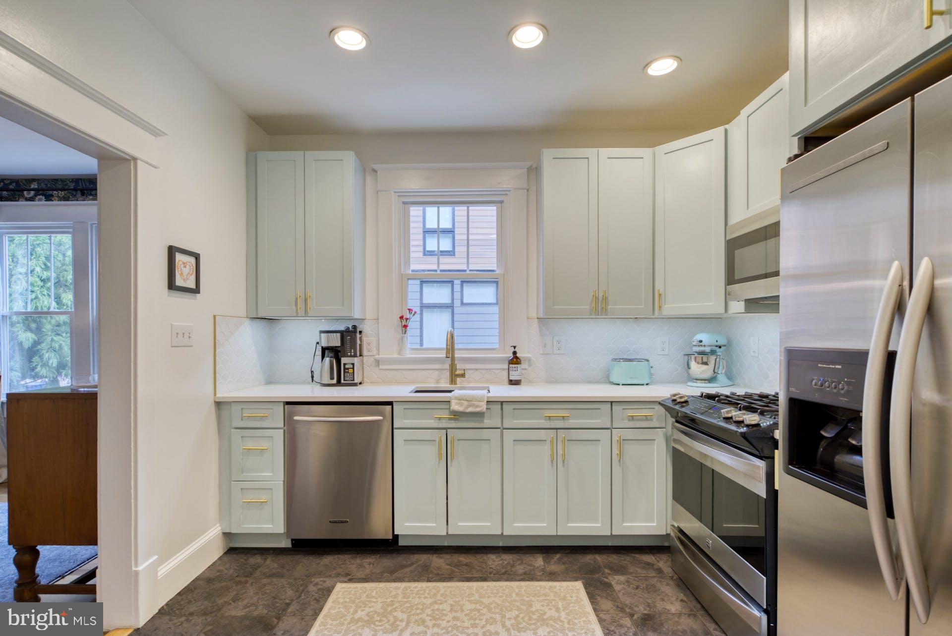ROSEMONT - Residential
