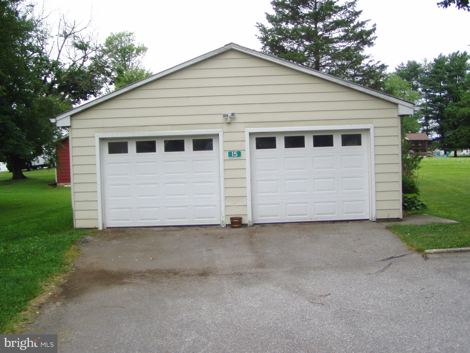 ABBOTTSTOWN - Residential