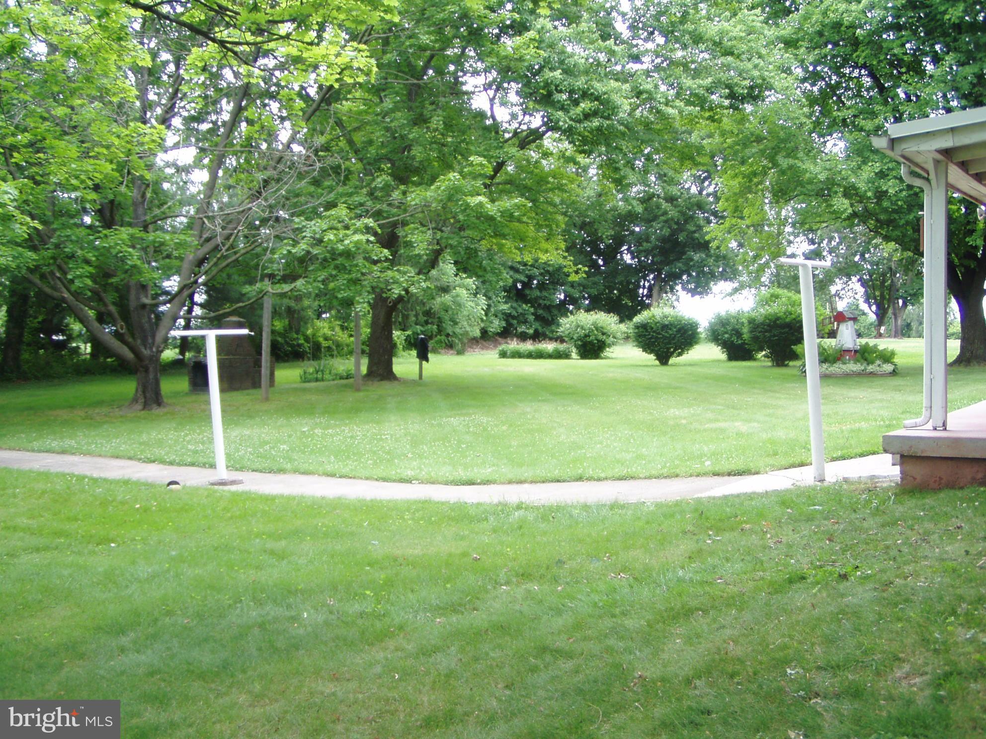 ABBOTTSTOWN - Residential