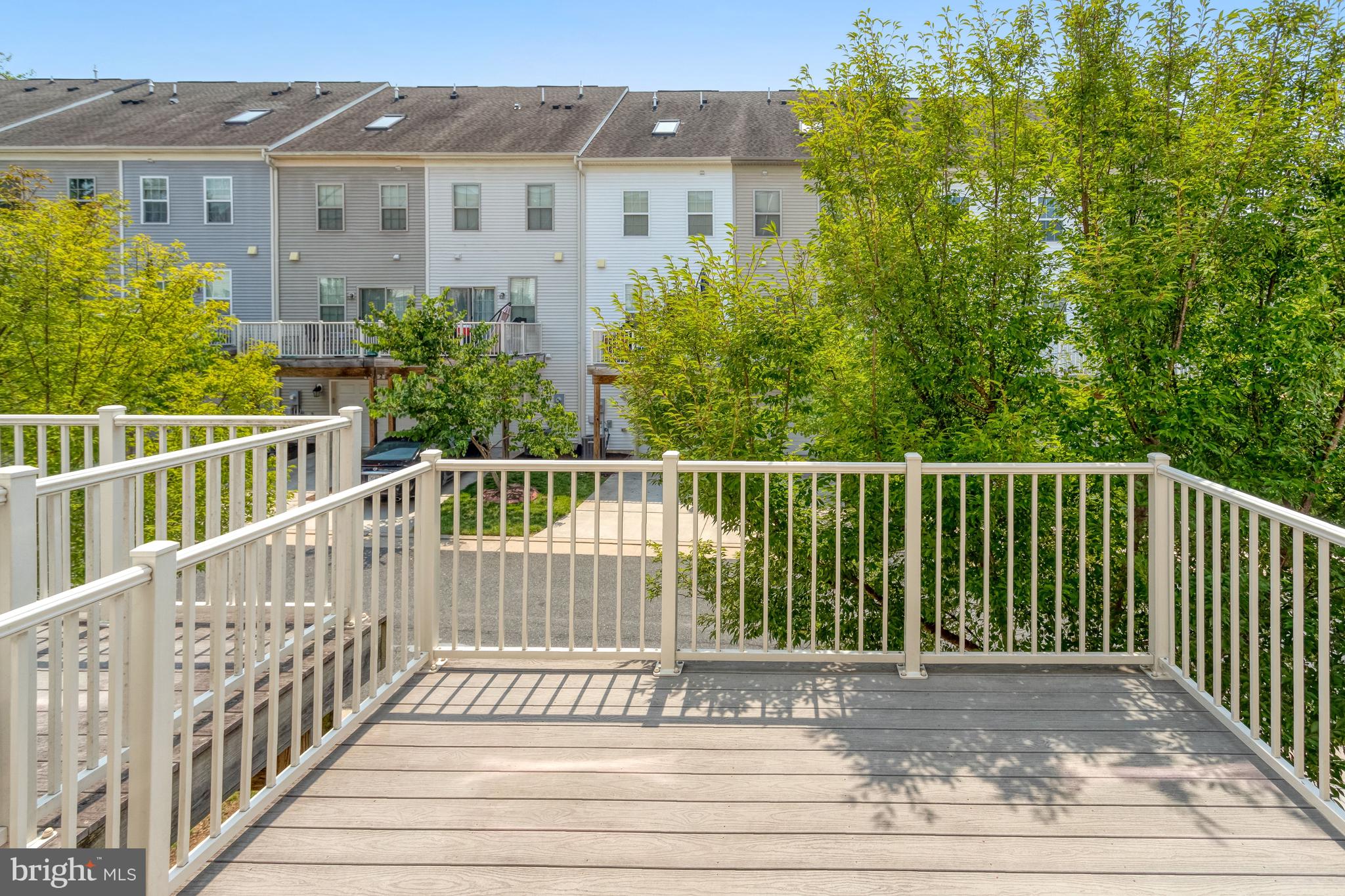 TRIANGLE HIGHLANDS CONDO - Residential