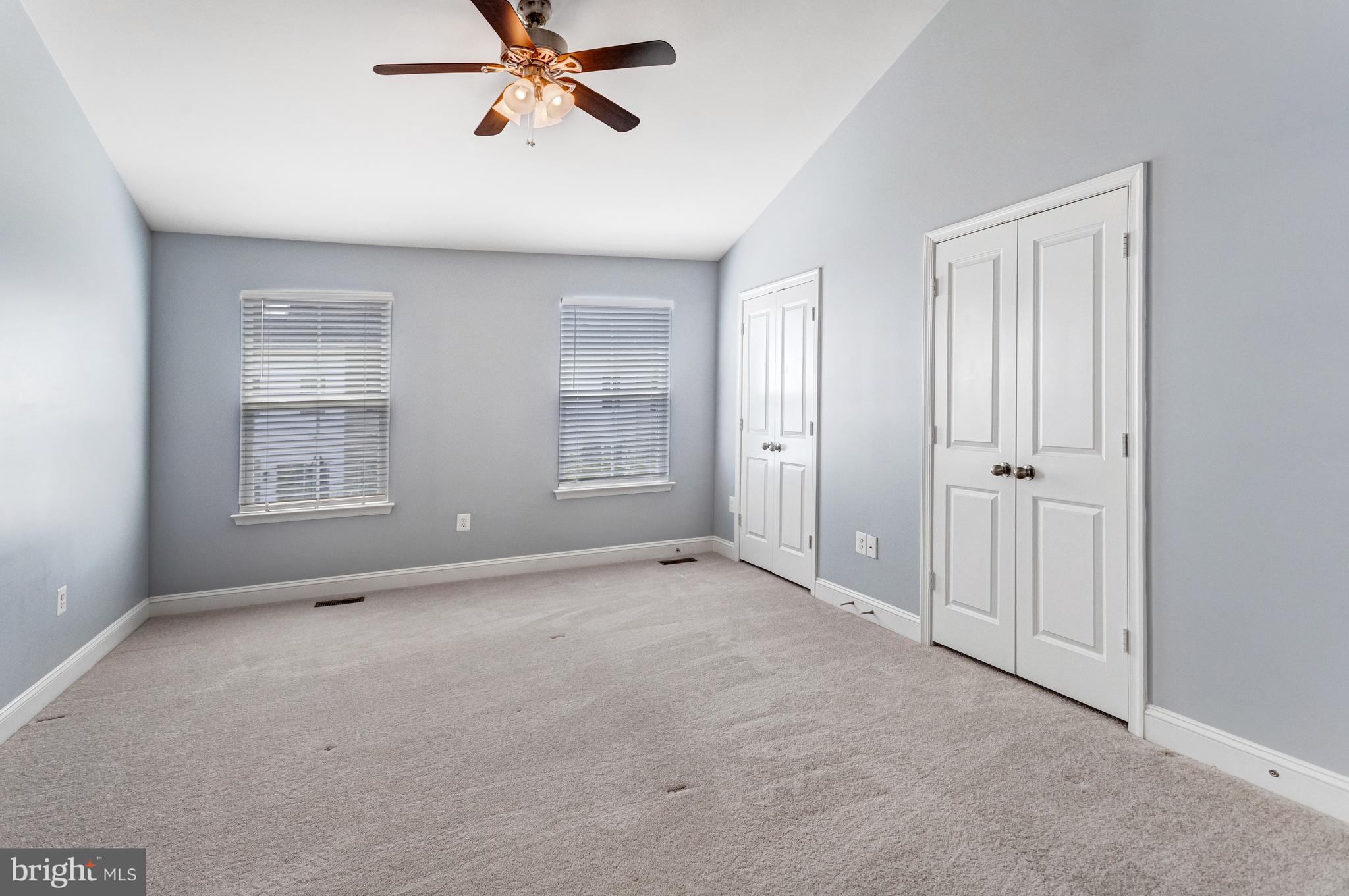 TRIANGLE HIGHLANDS CONDO - Residential