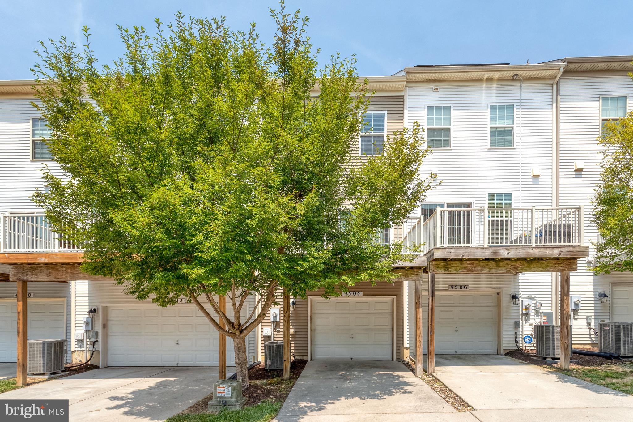 TRIANGLE HIGHLANDS CONDO - Residential