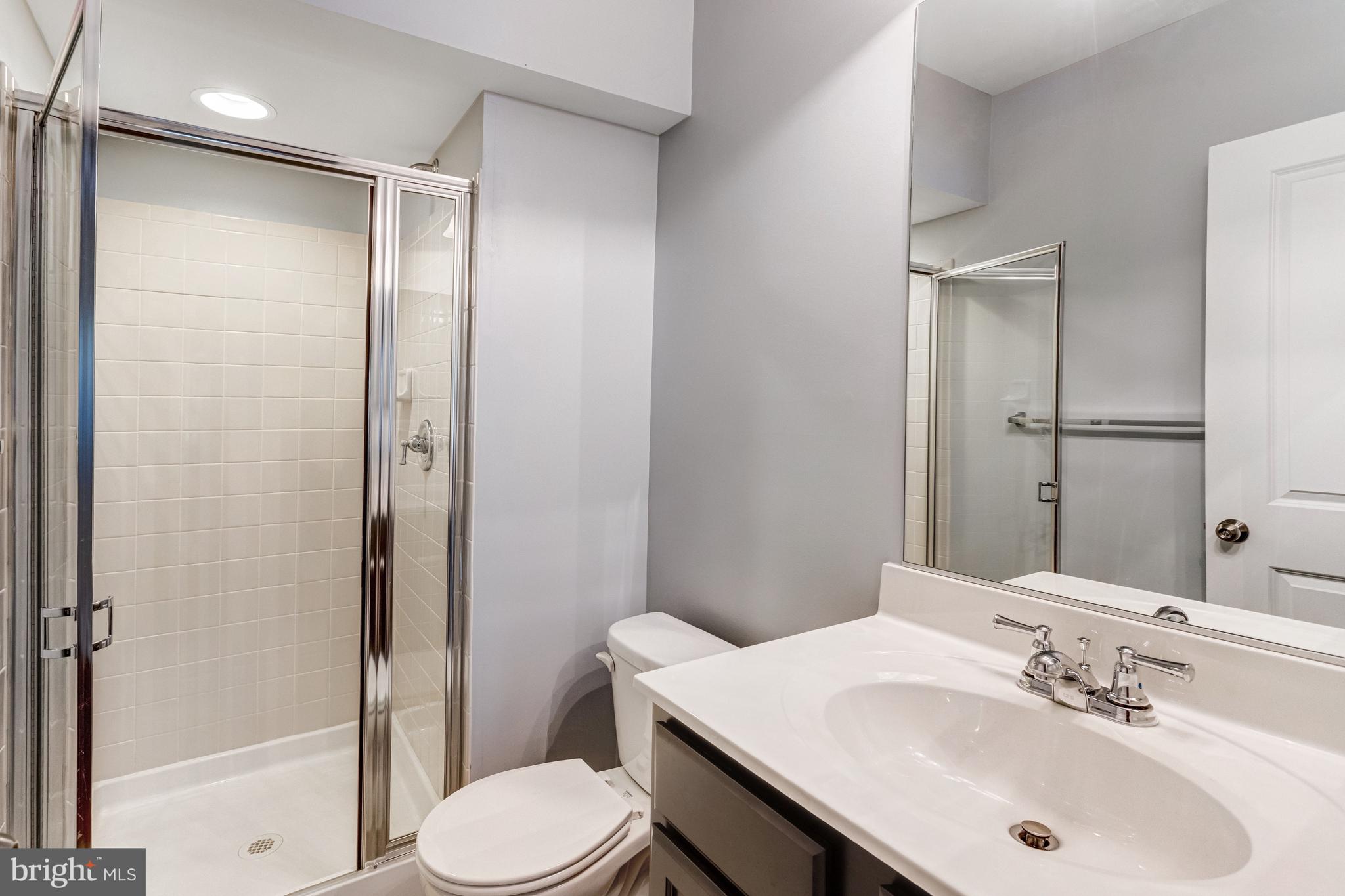 TRIANGLE HIGHLANDS CONDO - Residential