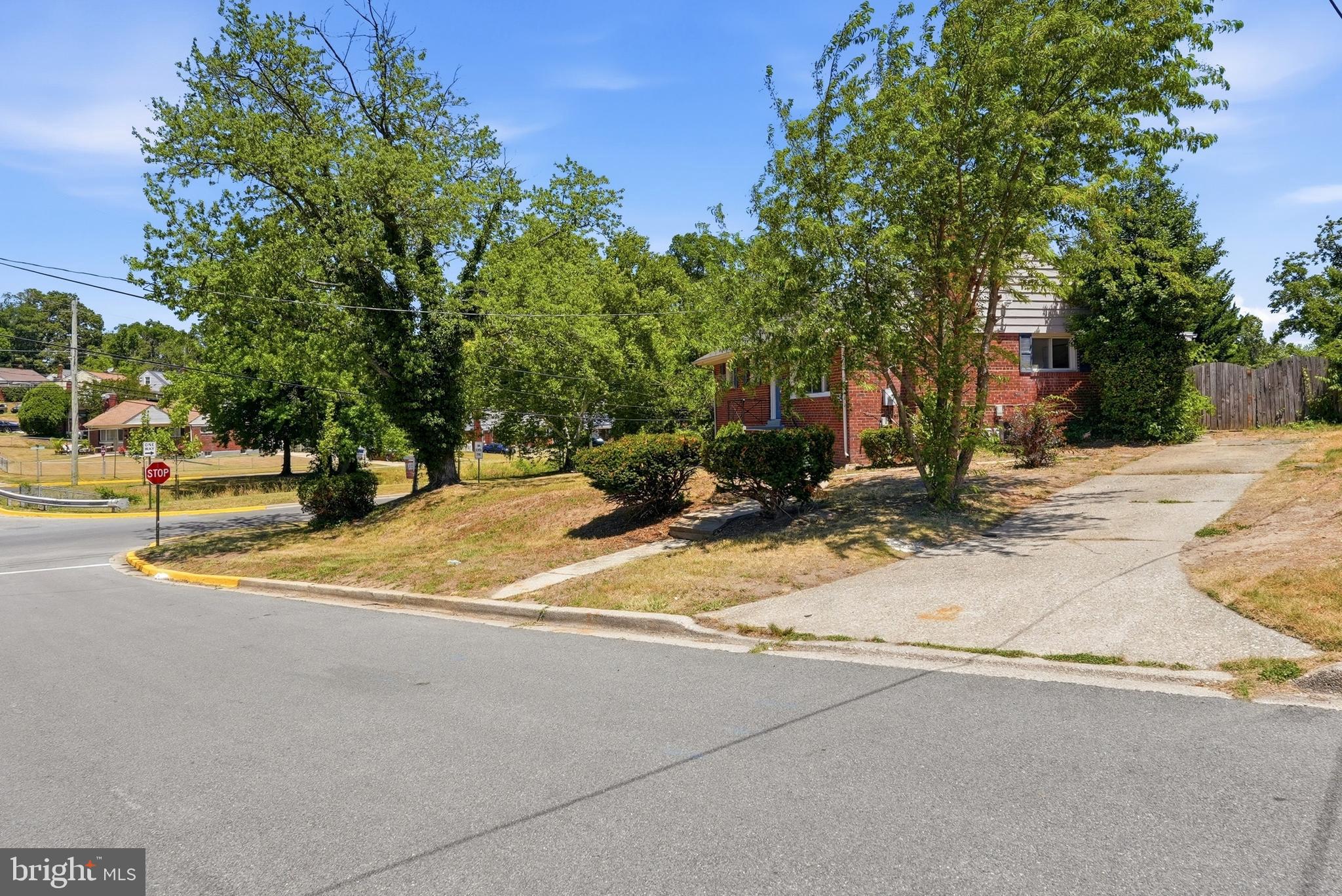 DISTRICT HEIGHTS - Residential