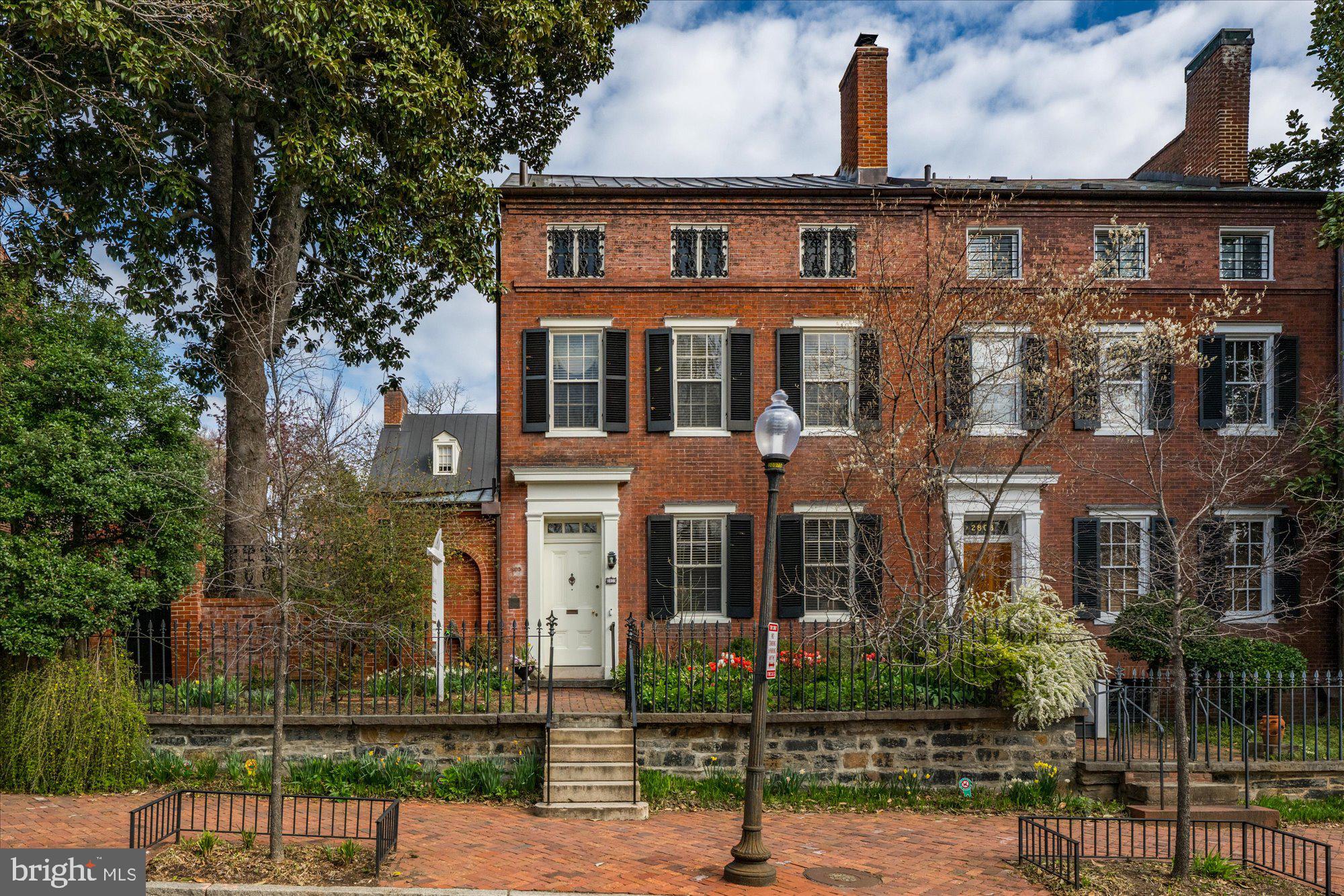 GEORGETOWN - Residential