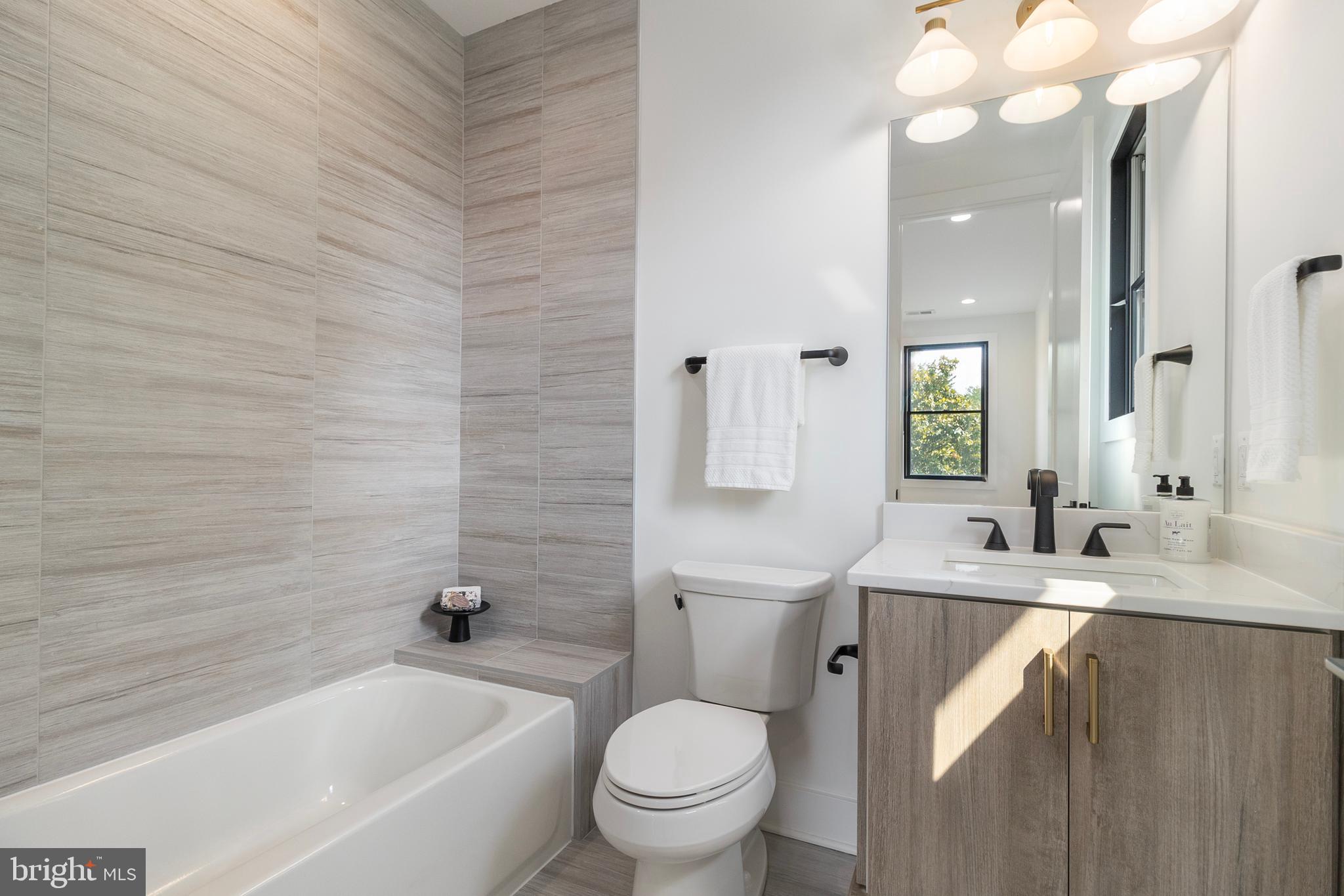 BROYHILLS MCLEAN ESTATES - Residential