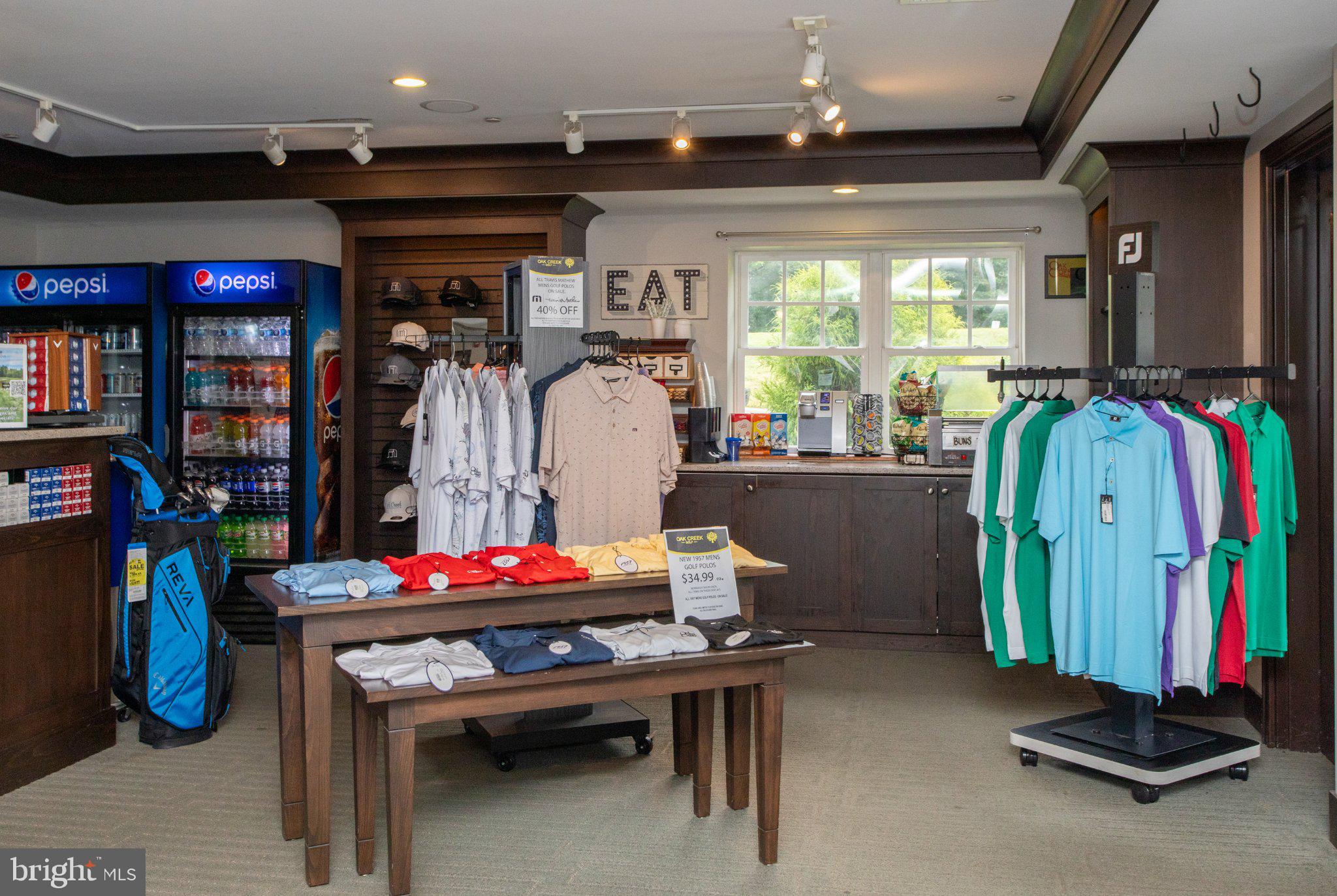 OAK CREEK CLUB GOLF COURSE - Residential