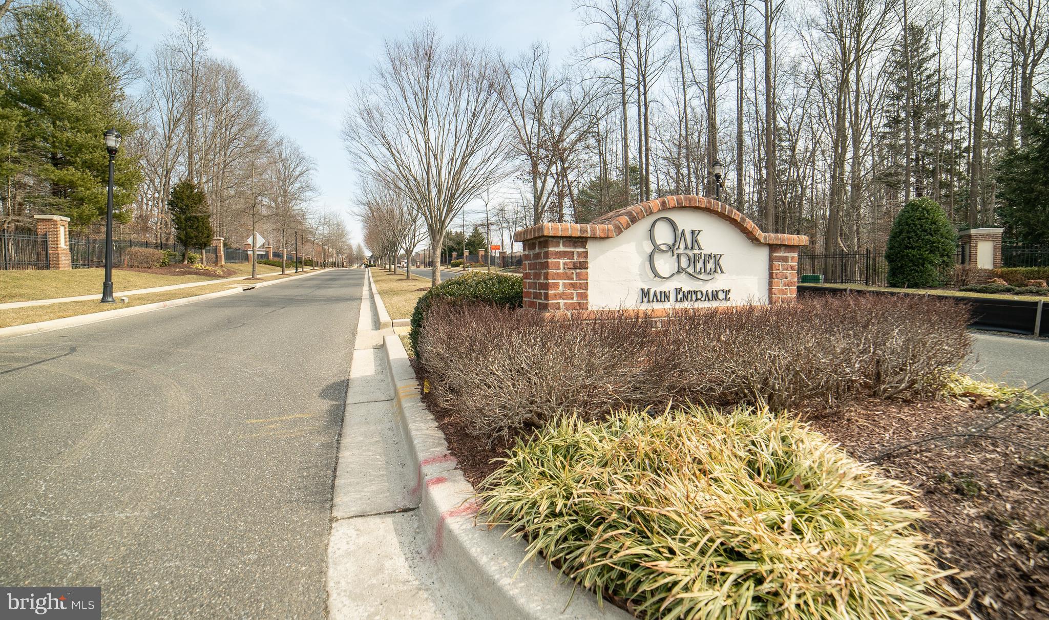 OAK CREEK CLUB GOLF COURSE - Residential