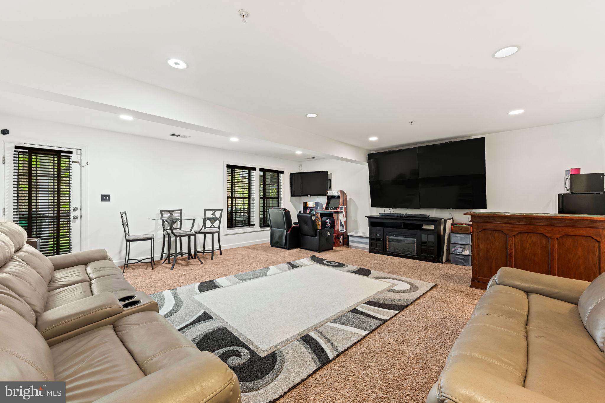 OAK CREEK CLUB GOLF COURSE - Residential