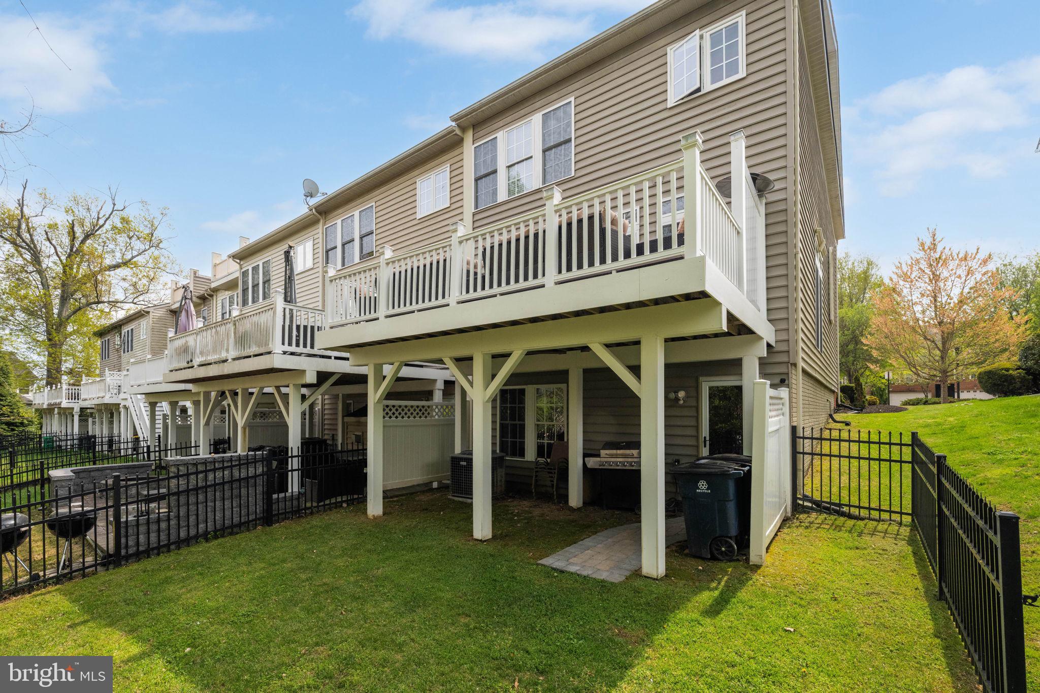 OAK CREEK CLUB GOLF COURSE - Residential