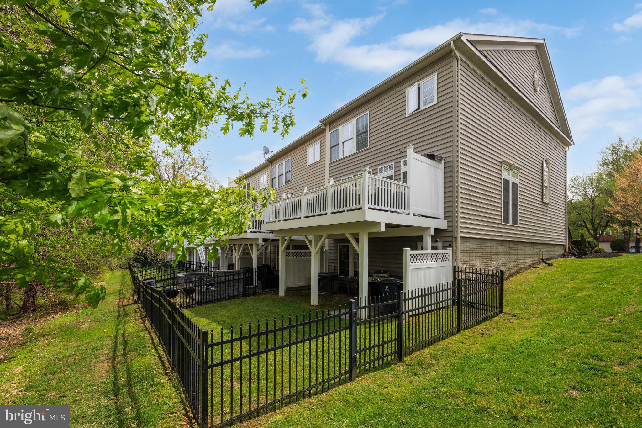 OAK CREEK CLUB GOLF COURSE - Residential