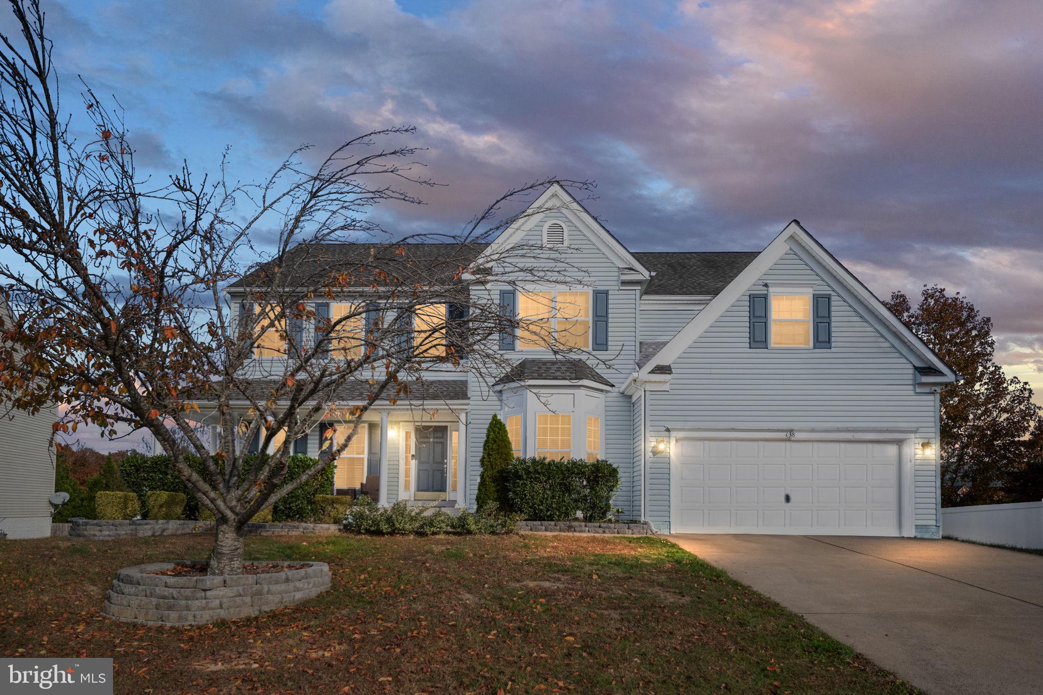 AUSTIN RIDGE - Residential