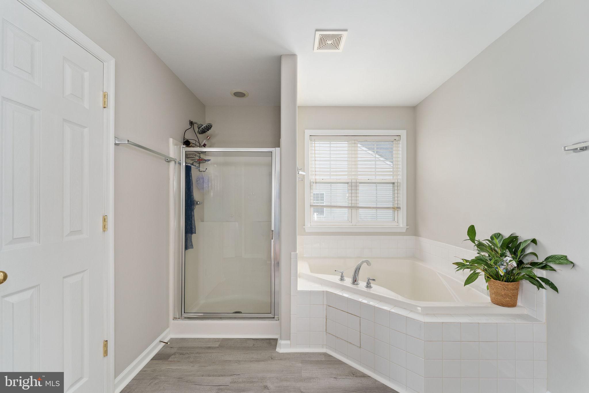 AUSTIN RIDGE - Residential