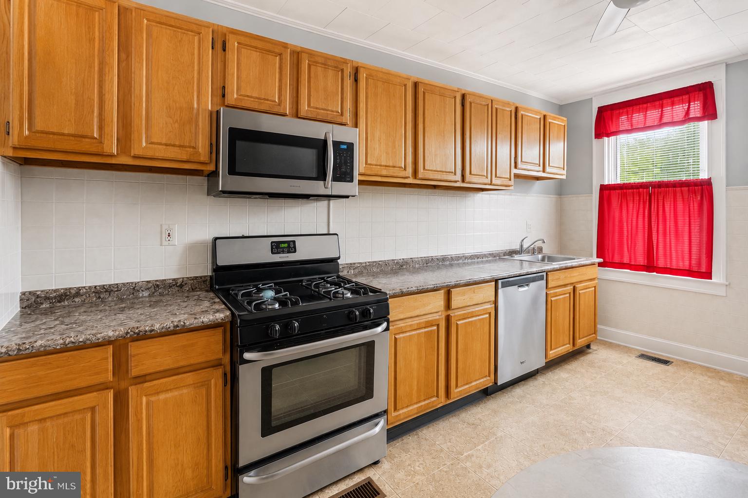 BELAIR-EDISON - Residential